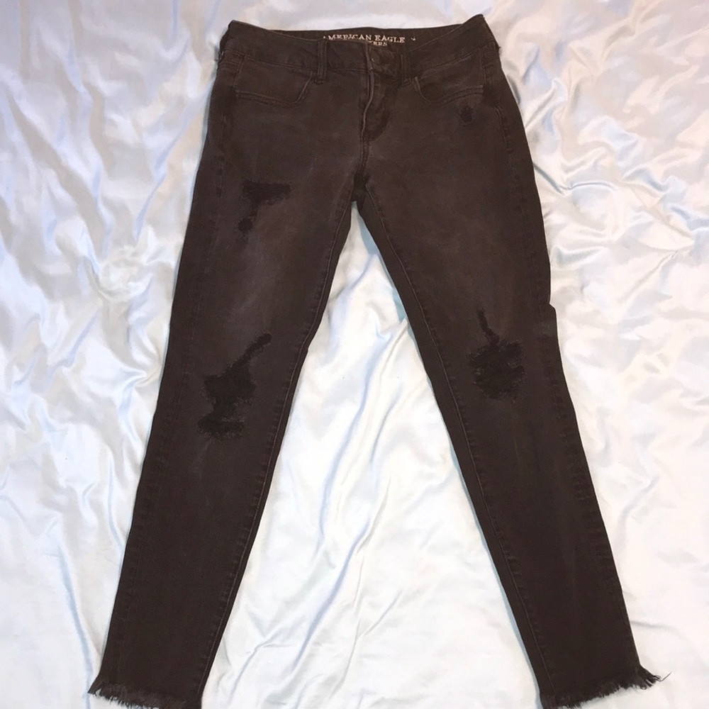 black stretchy American Eagle ripped jeans
